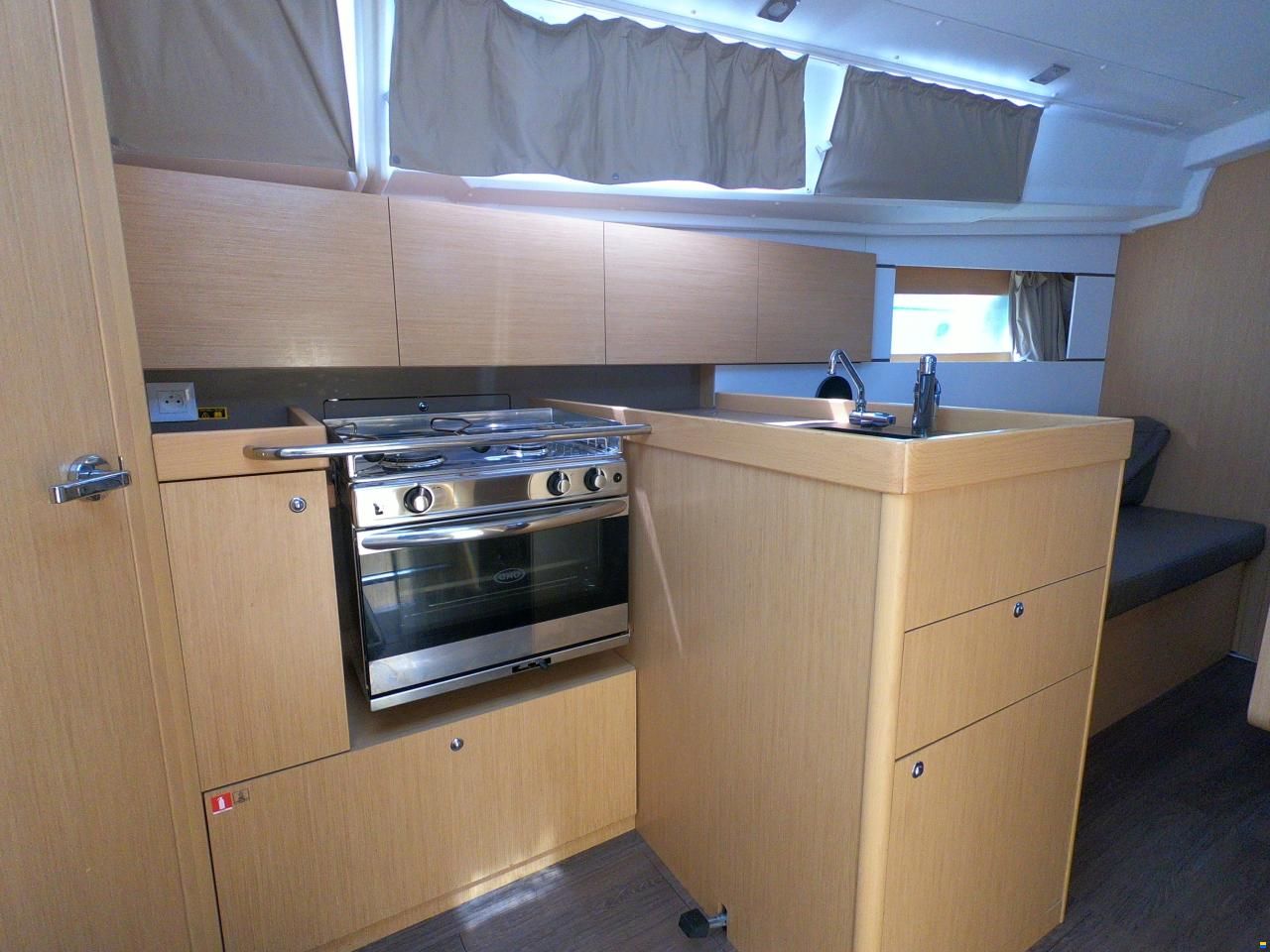 Beneteau OCEANIS 35.1
