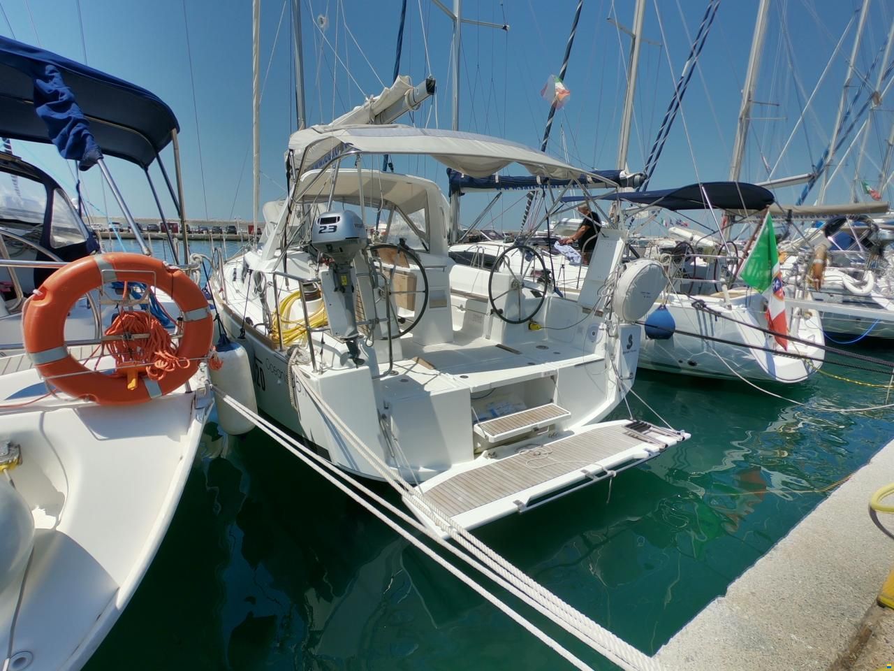 Beneteau OCEANIS 35.1