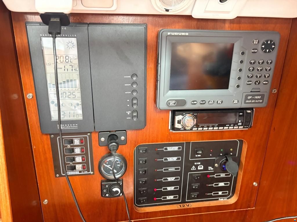 Beneteau Oceanis Clipper 311