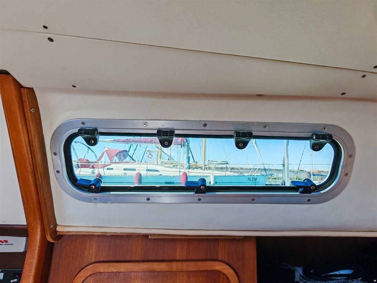 Polaris 37