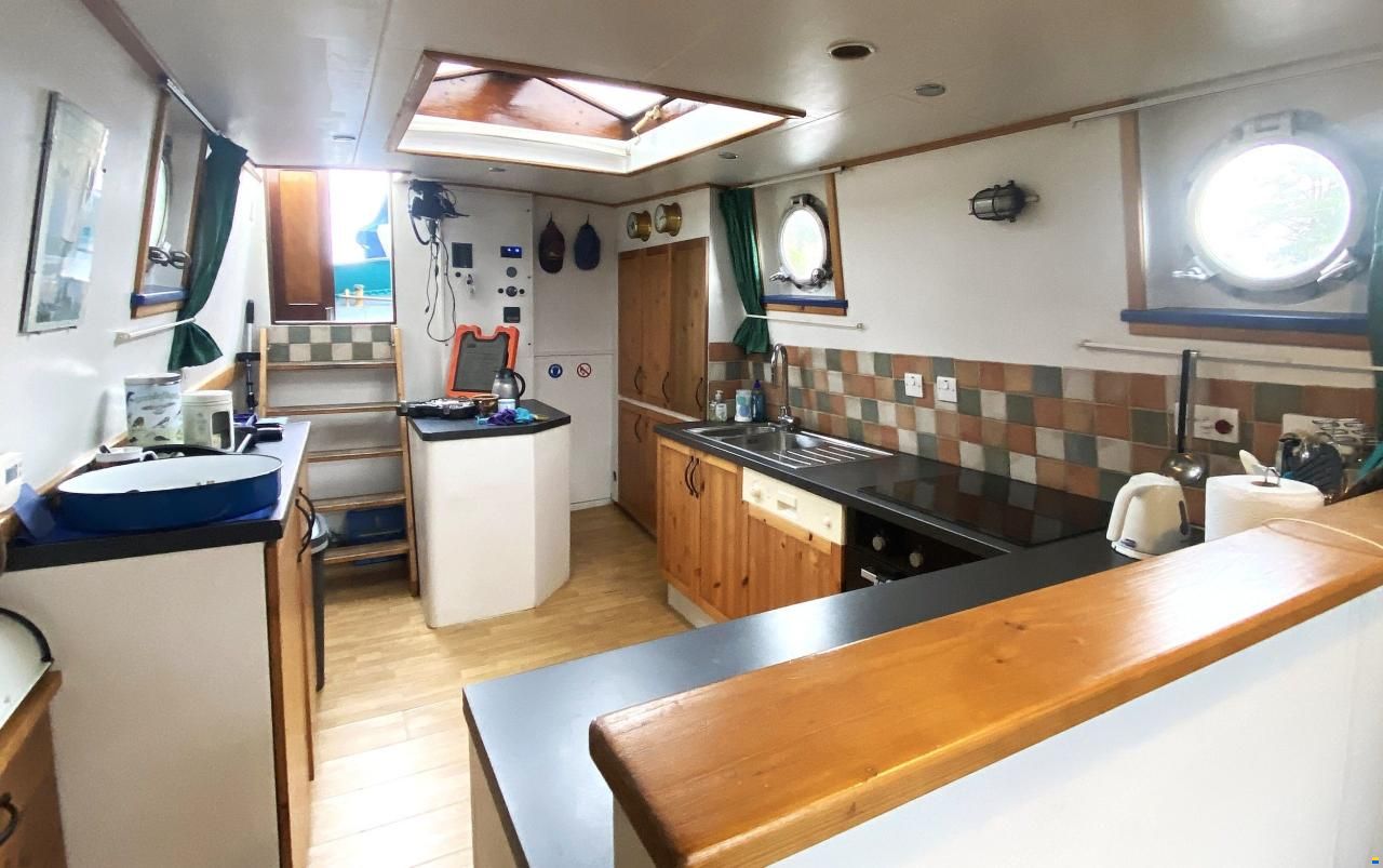 Skutsje Varend Woonschip 19.98