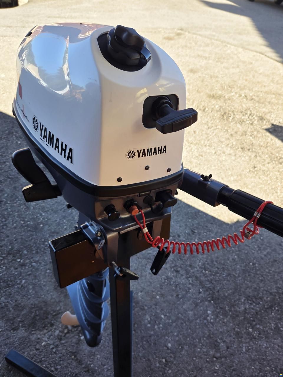 Yamaha F6CMHL