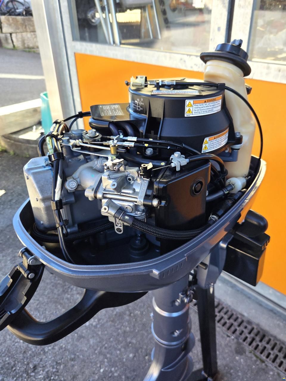 Yamaha F6CMHL