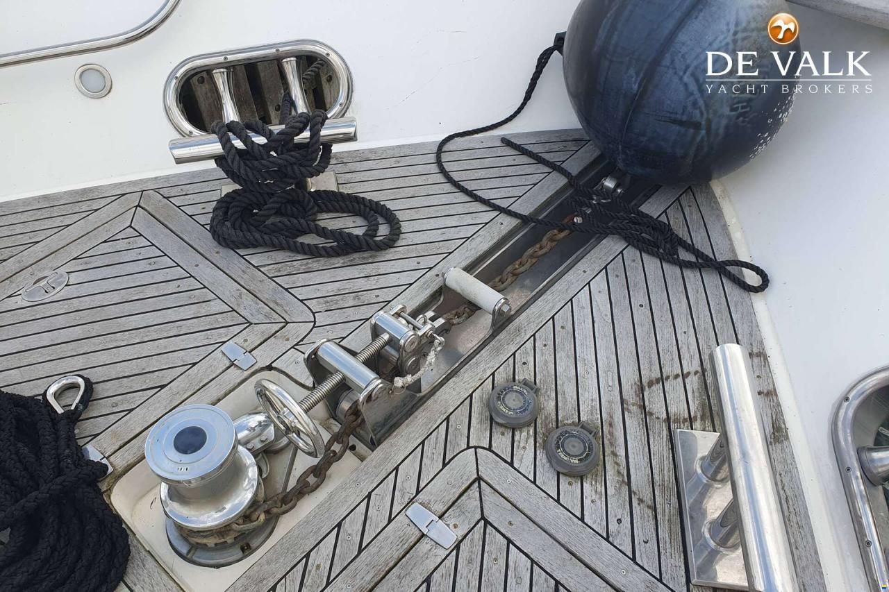 Elegance 72