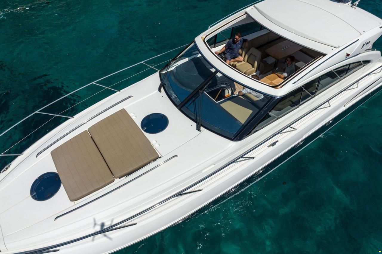 Princess V53