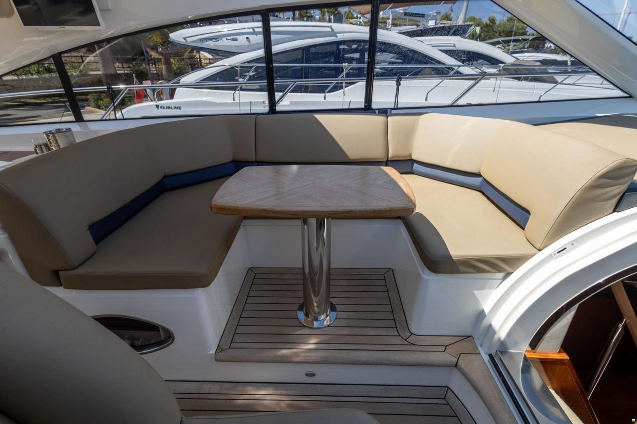 Princess V53