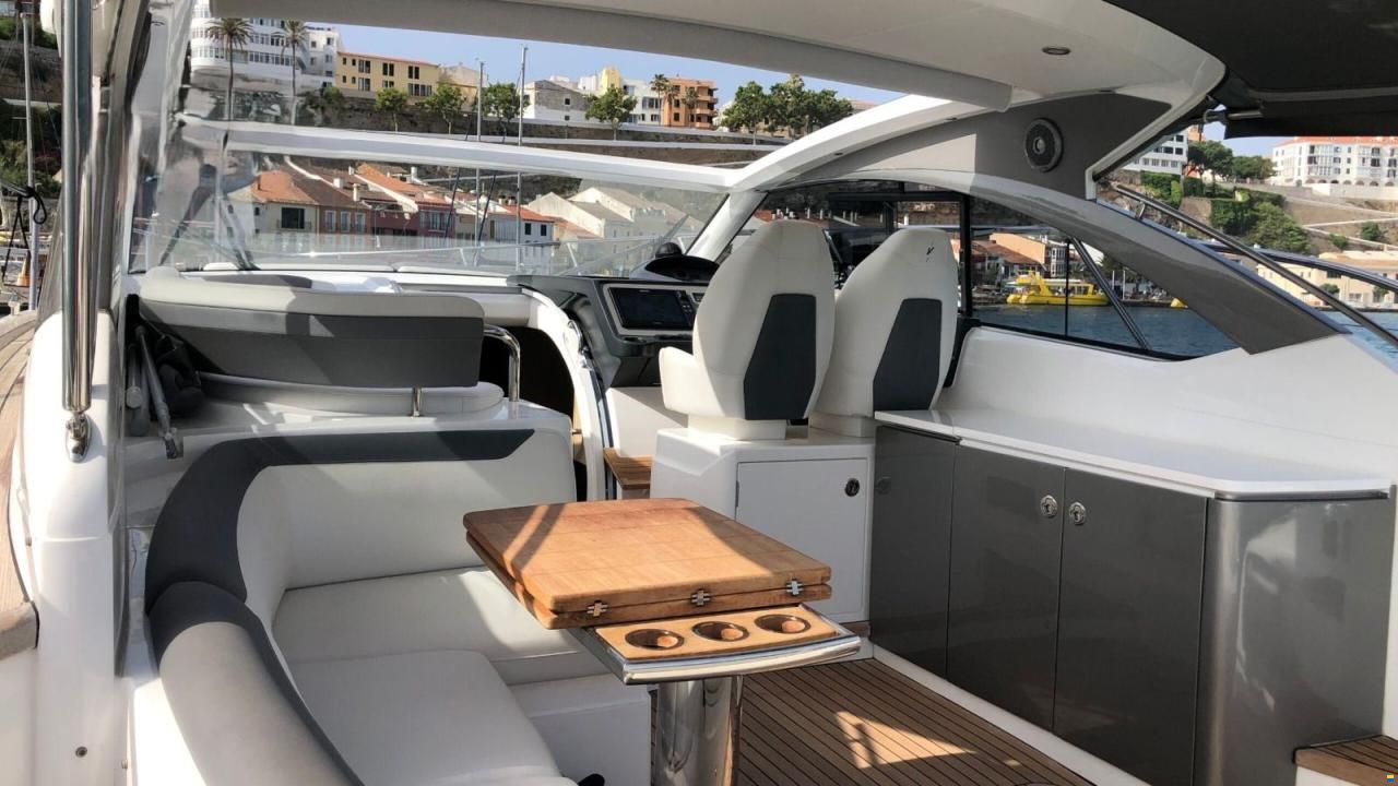 Princess V40