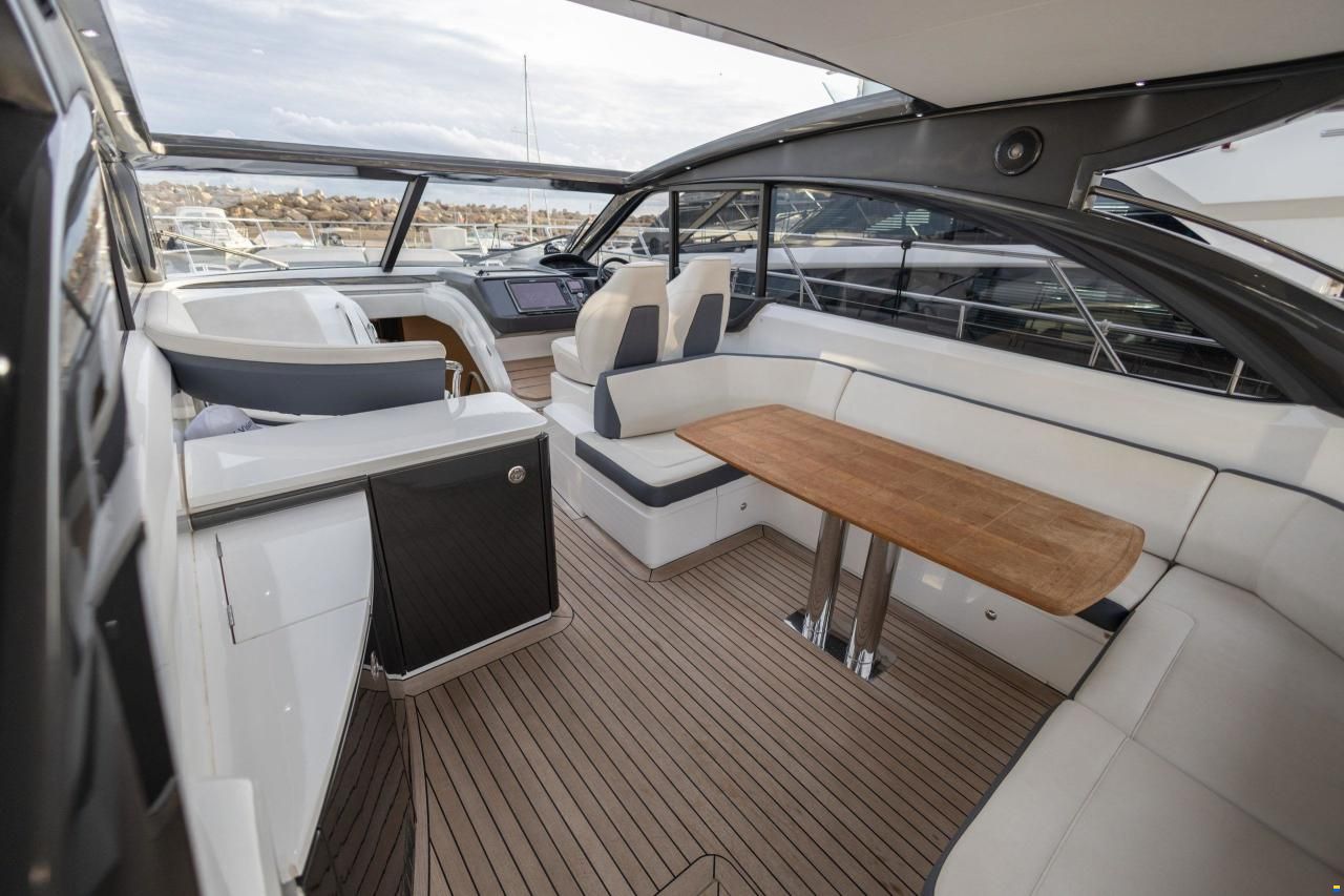 Princess V48 Open