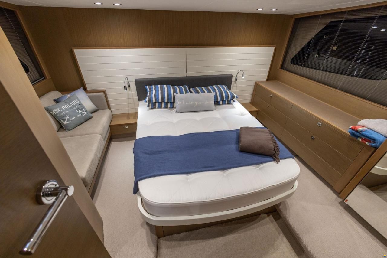 Princess V48 Open