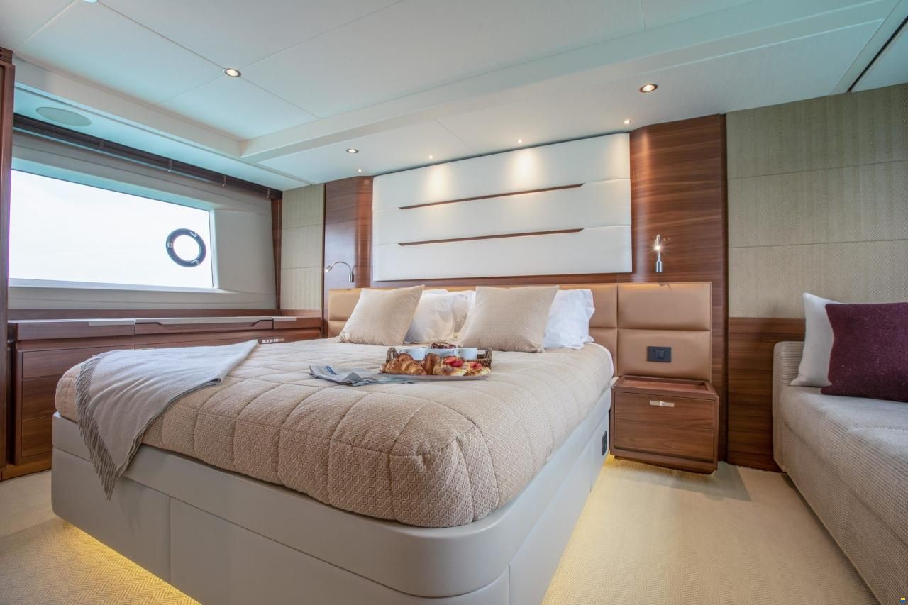 Princess 68