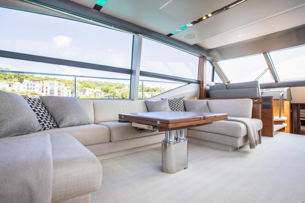 Princess 68