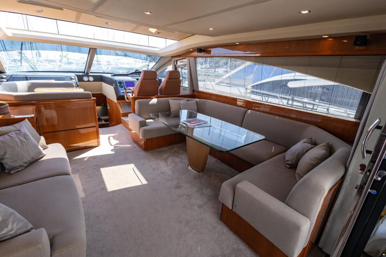 Princess V65