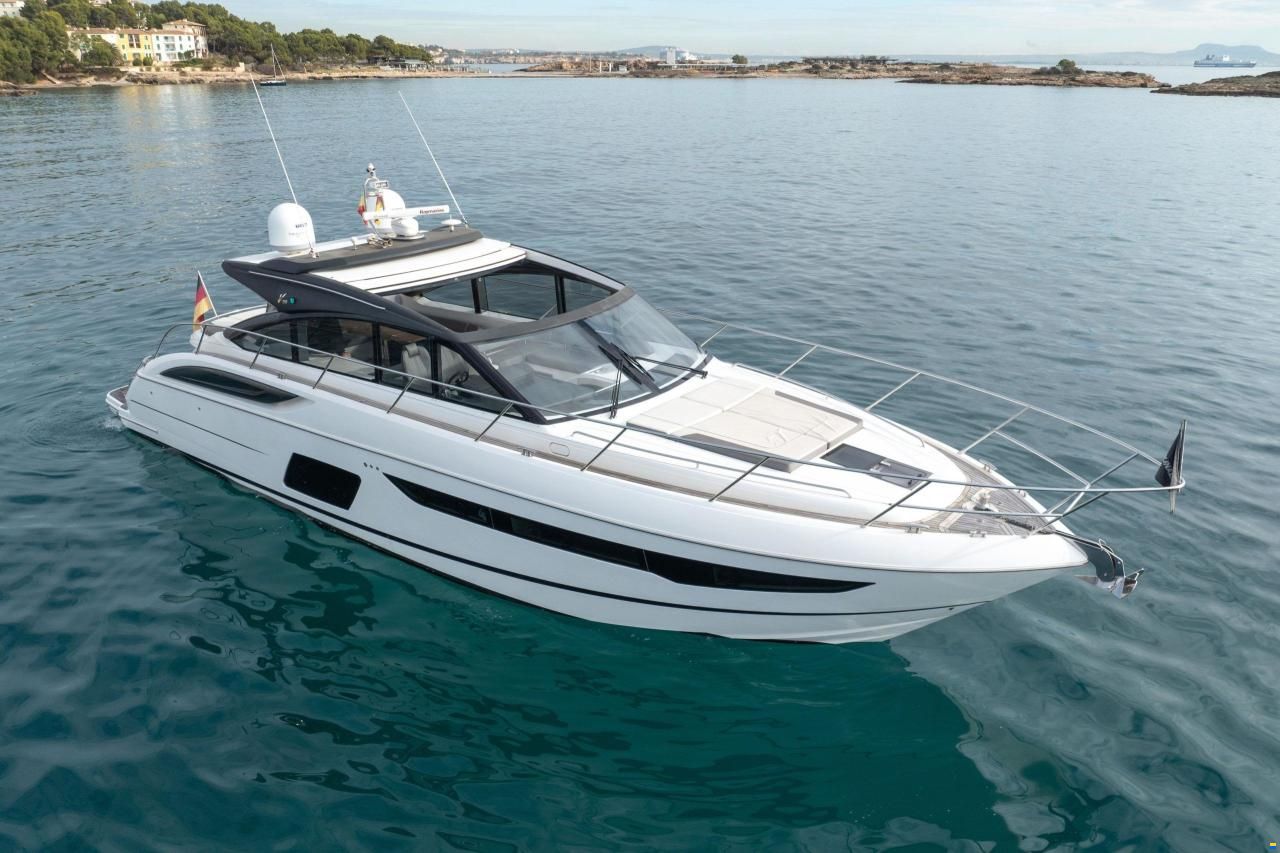 Princess V58 Open