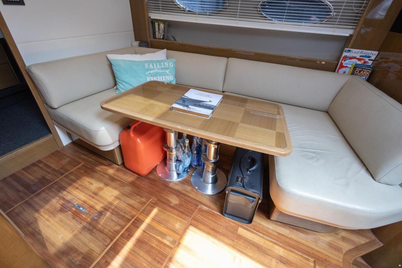 Princess V48 Open