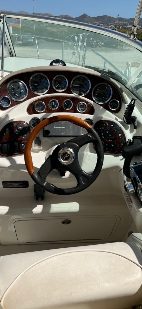 Sea Ray SUNDANCER 315