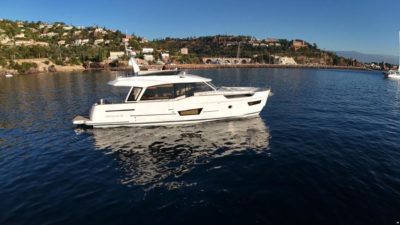 Greenline 50 Fly