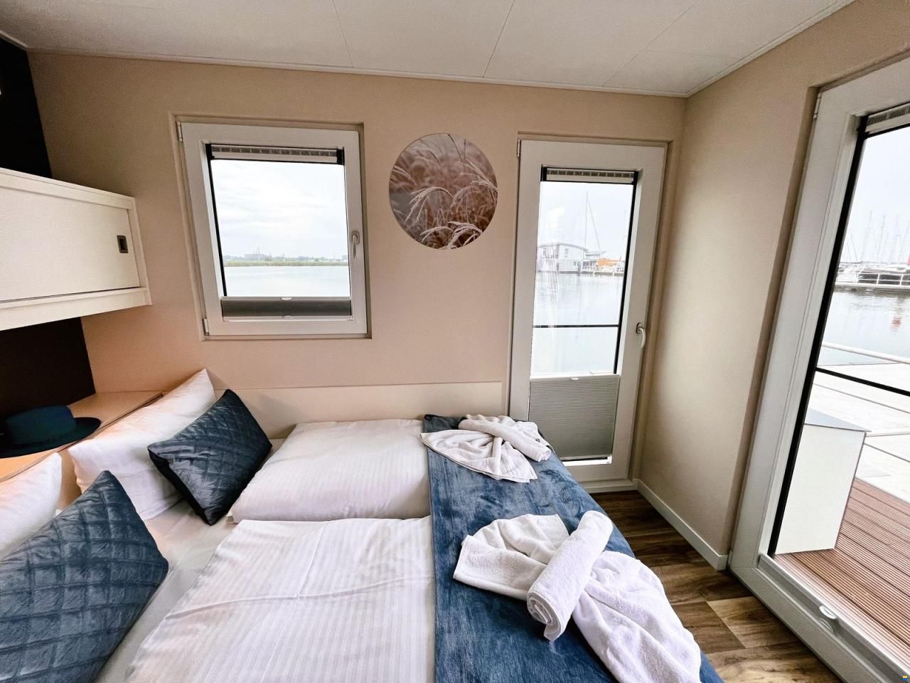 Floating 44 Typ Scandic