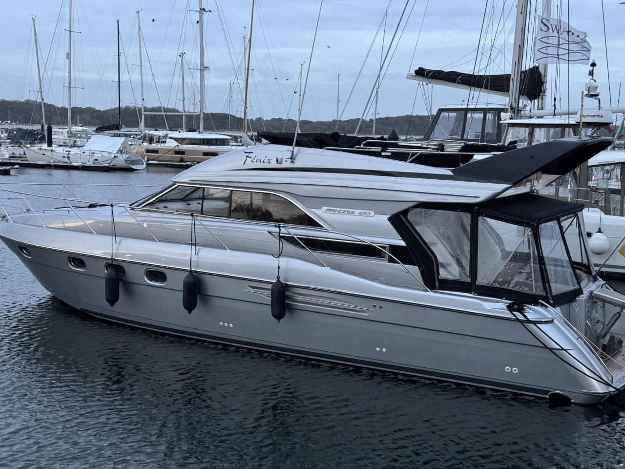 Princess 440 Fly