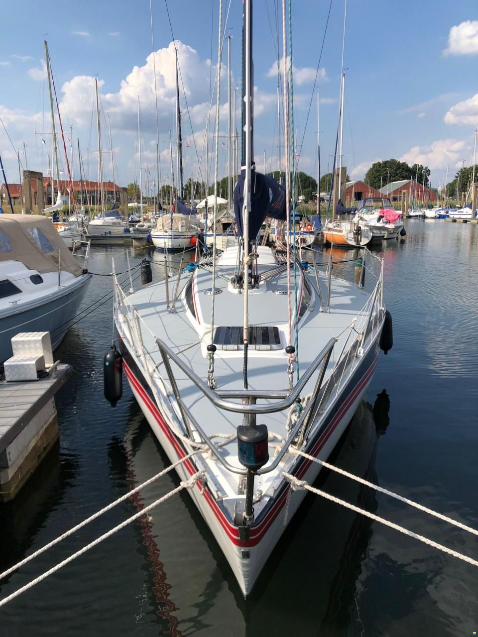 Verlvale Hustler 32 Stephen Jones Design