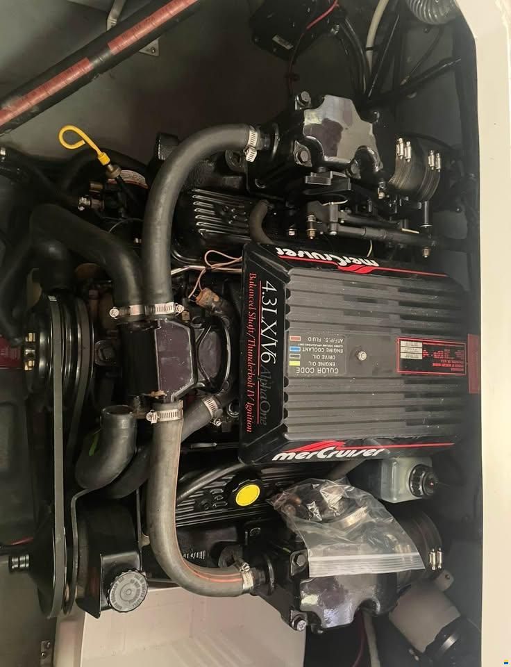 Sea Ray 230 DA LTD