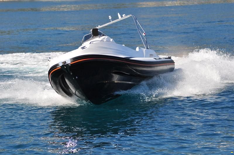 ZAR Formenti 87 Welldeck