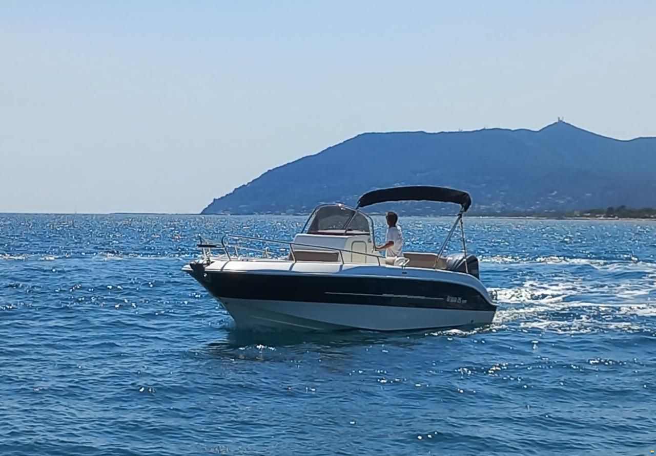 Mingolla Brava 25 Open