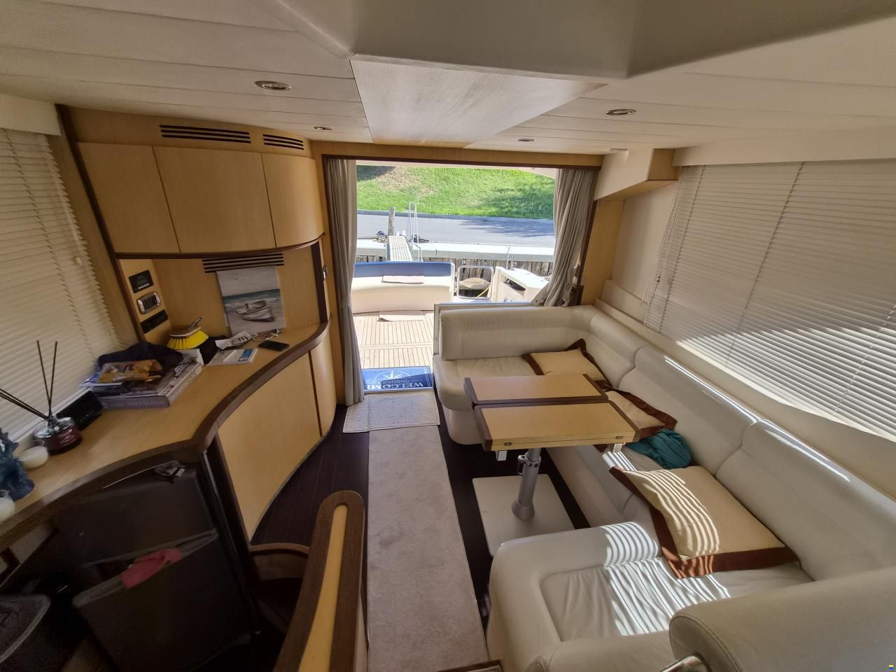Cayman 50 Fly