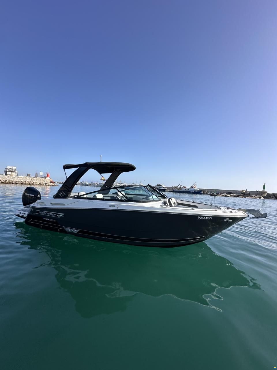 Monterey 255SS
