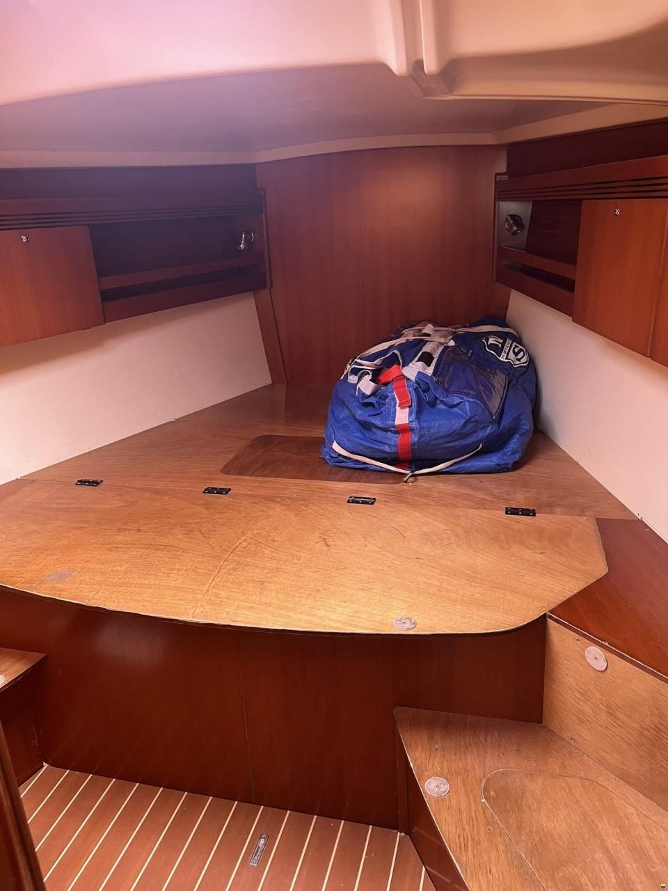 Dufour 44 Performance