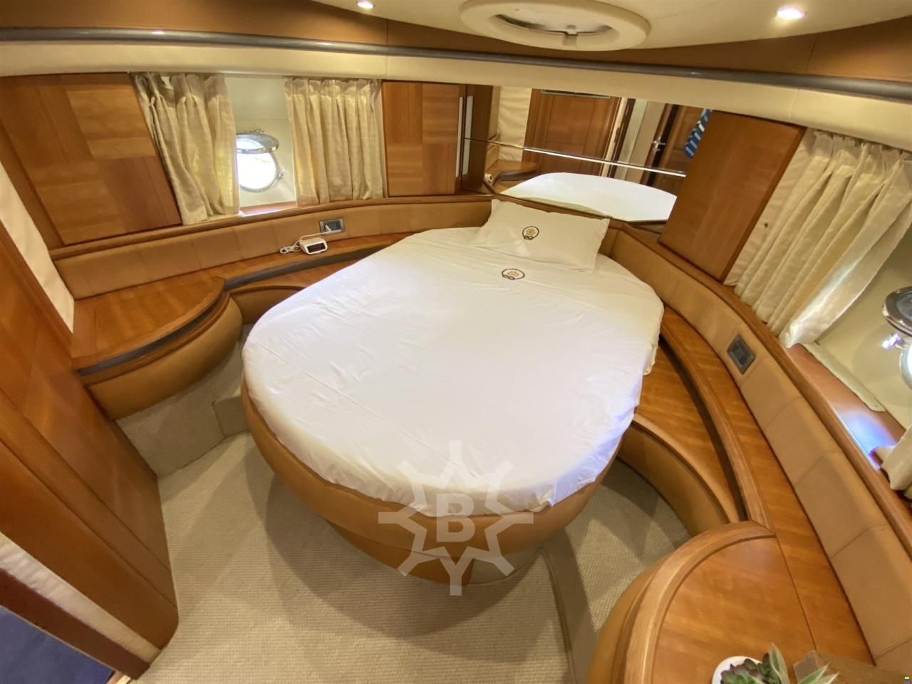 Azimut AZ 50