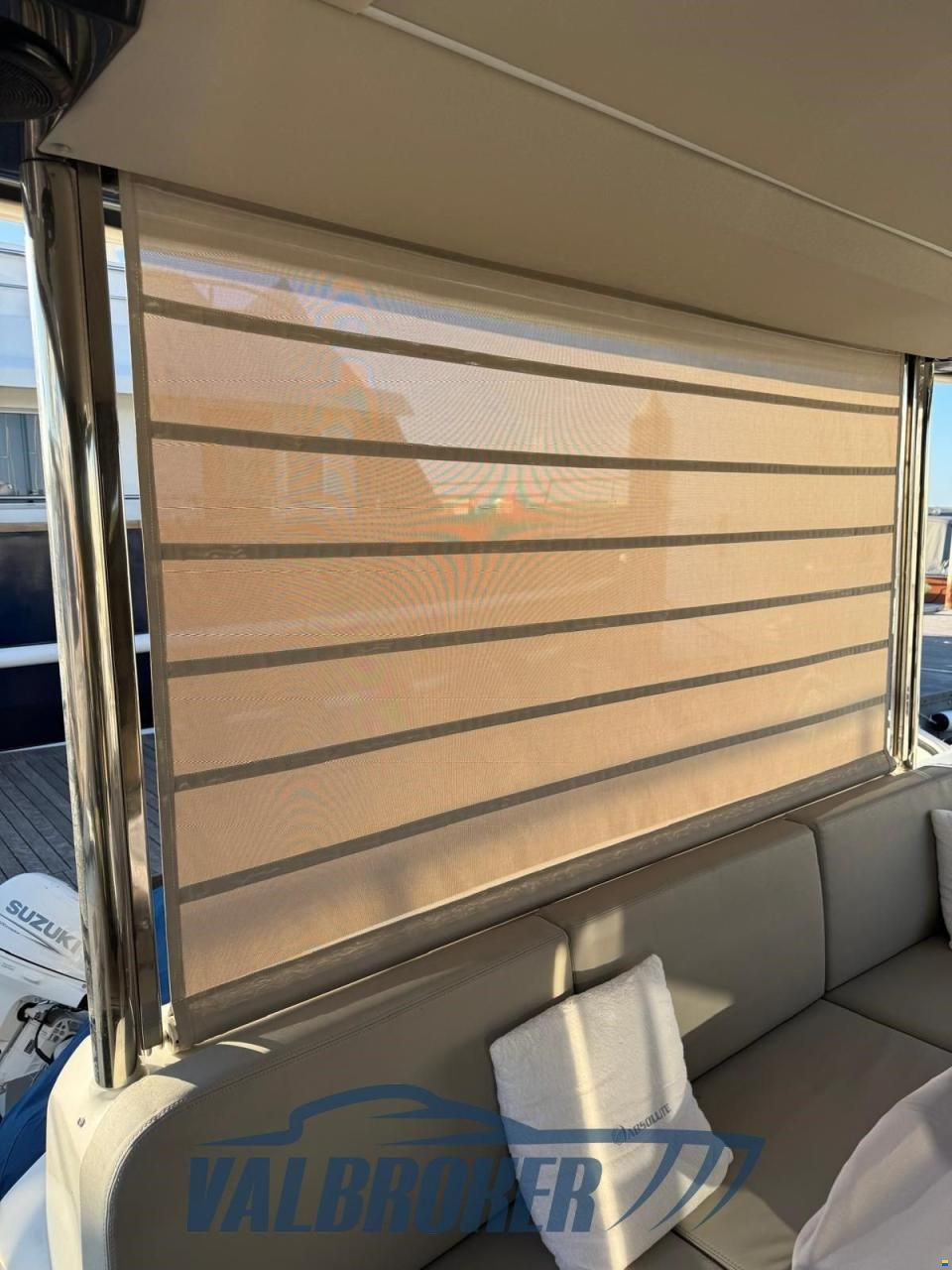 Absolute 52 NAVETTA