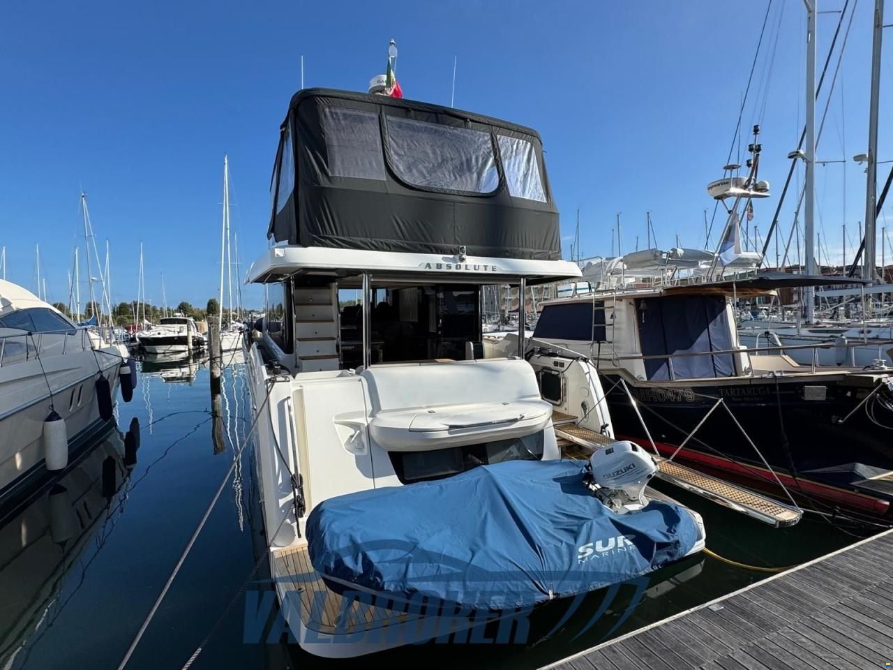 Absolute 52 NAVETTA