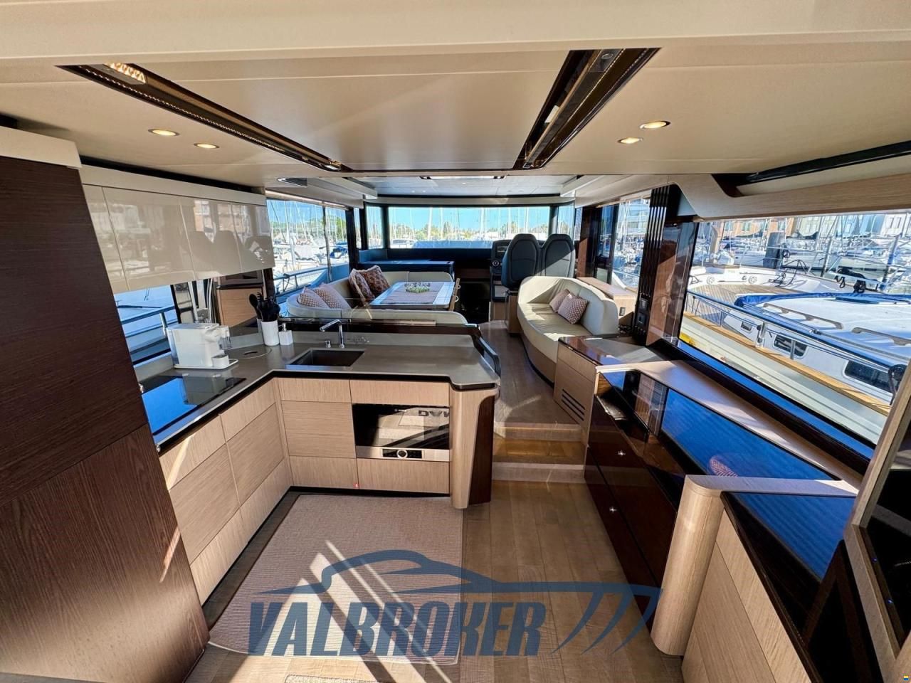 Absolute 52 NAVETTA