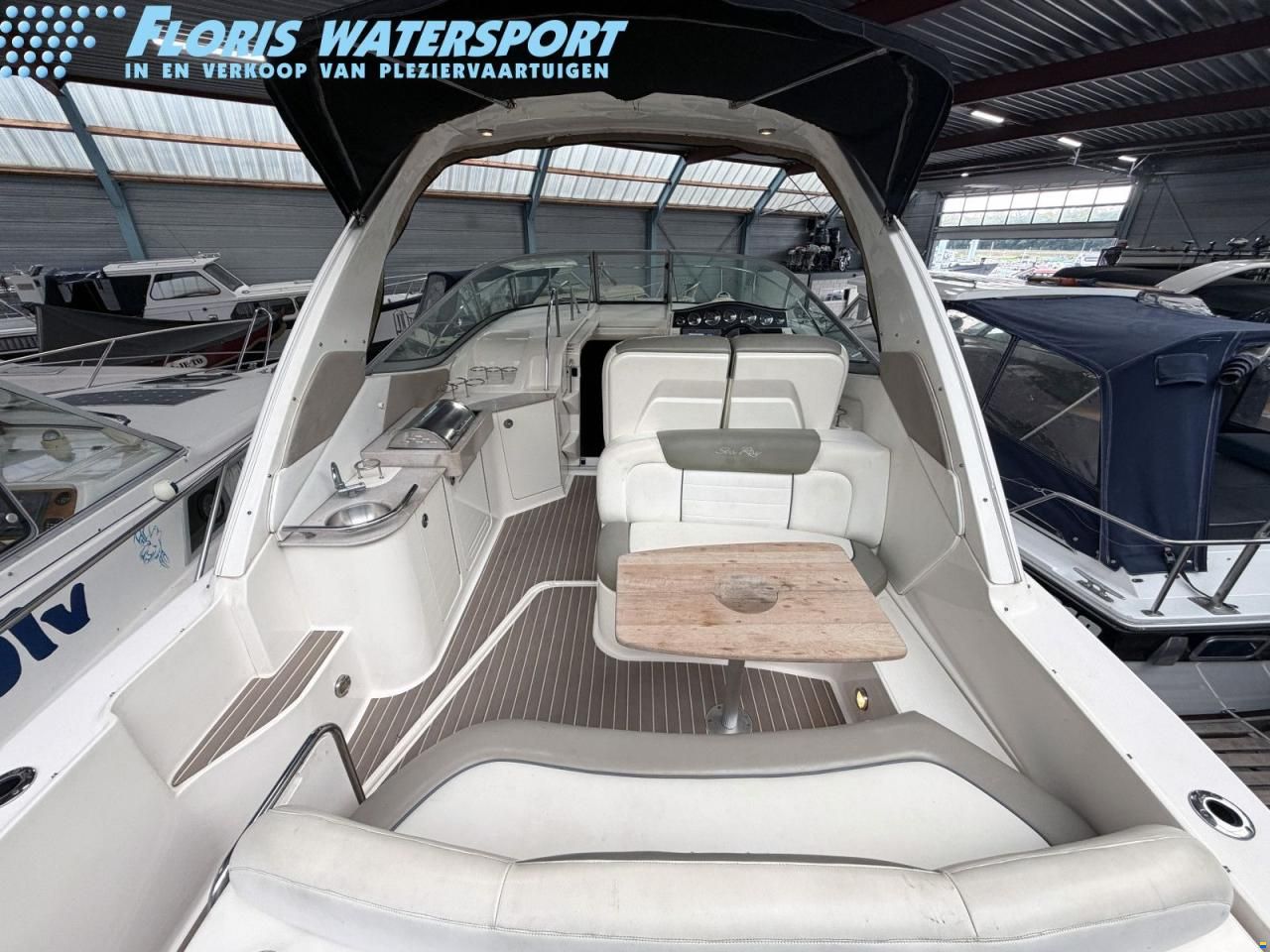 Sea Ray 335 Sundancer
