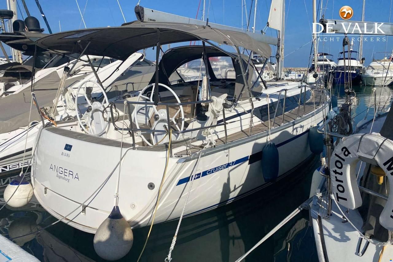 Bavaria 37