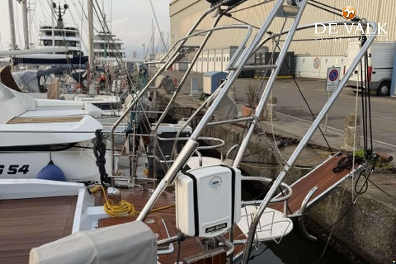 Tayana 55