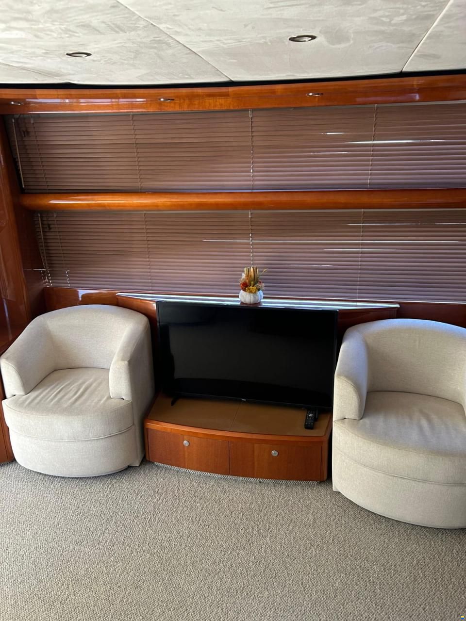 Princess 21M