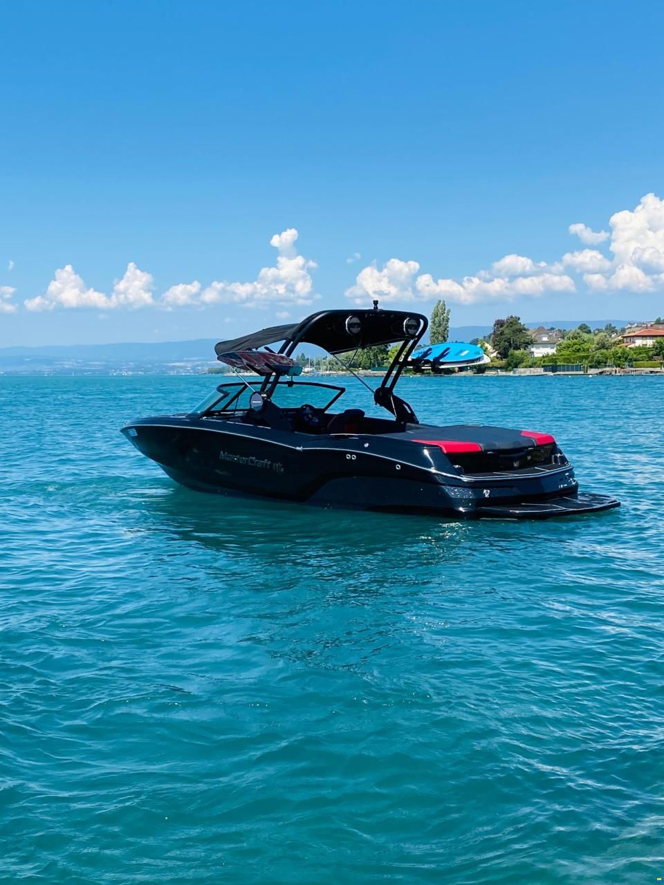 MasterCraft NXT23 | 2024 | Black x Red