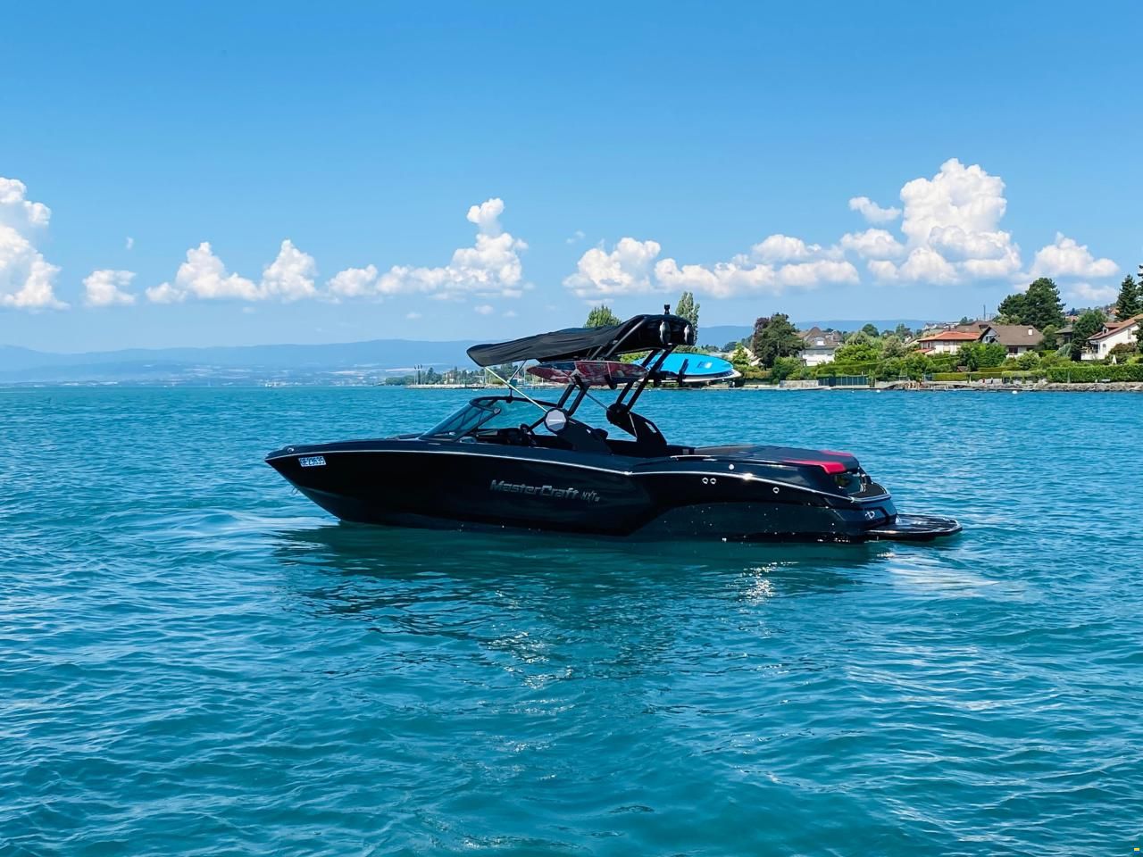 MasterCraft NXT23 | 2024 | Black x Red