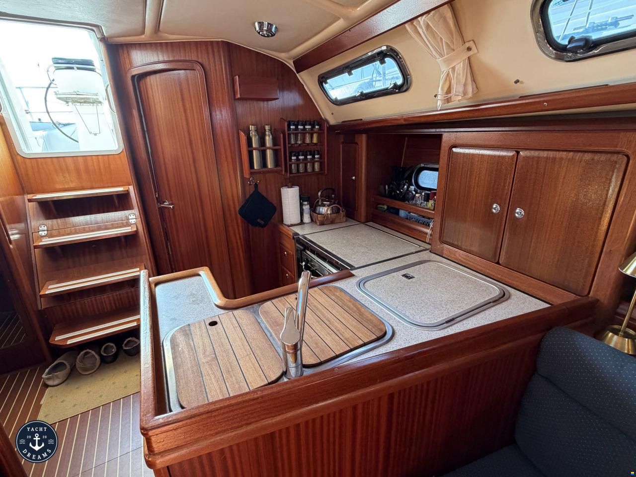 Bavaria 40 AC