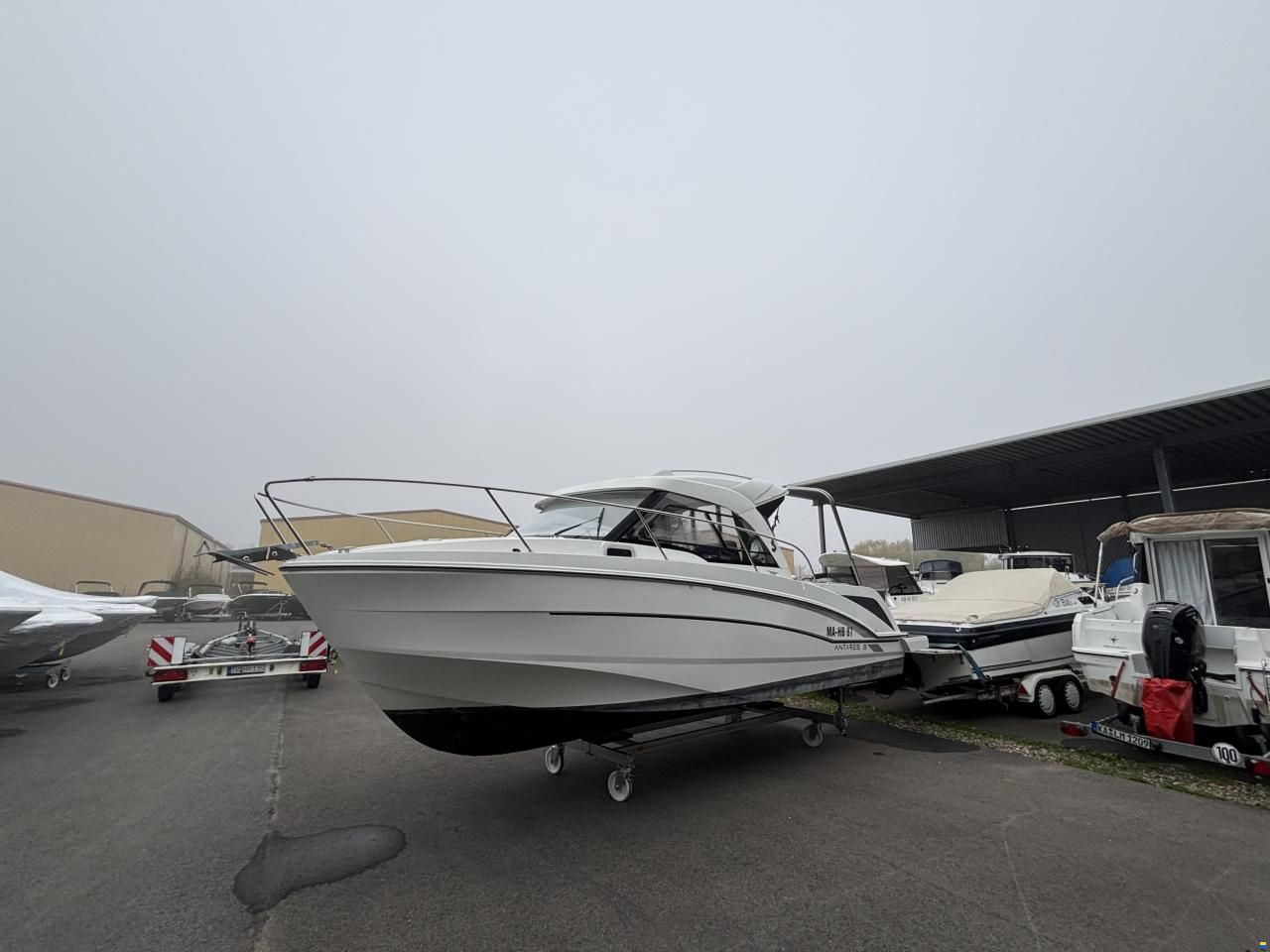 Beneteau Antares 8 OB