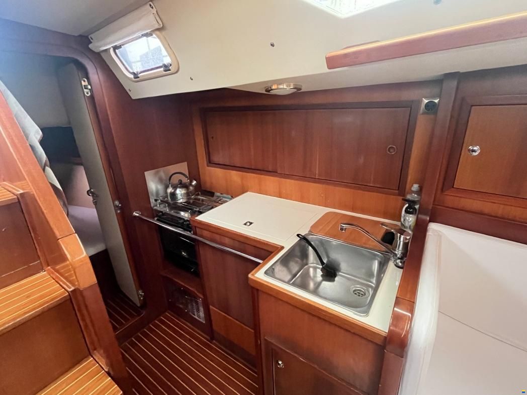 Explorer 38