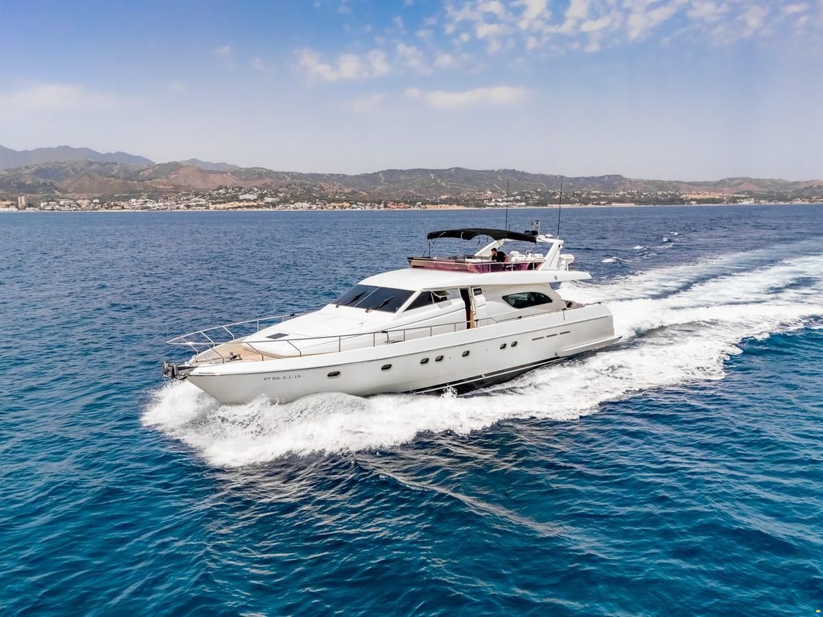 Ferretti 70