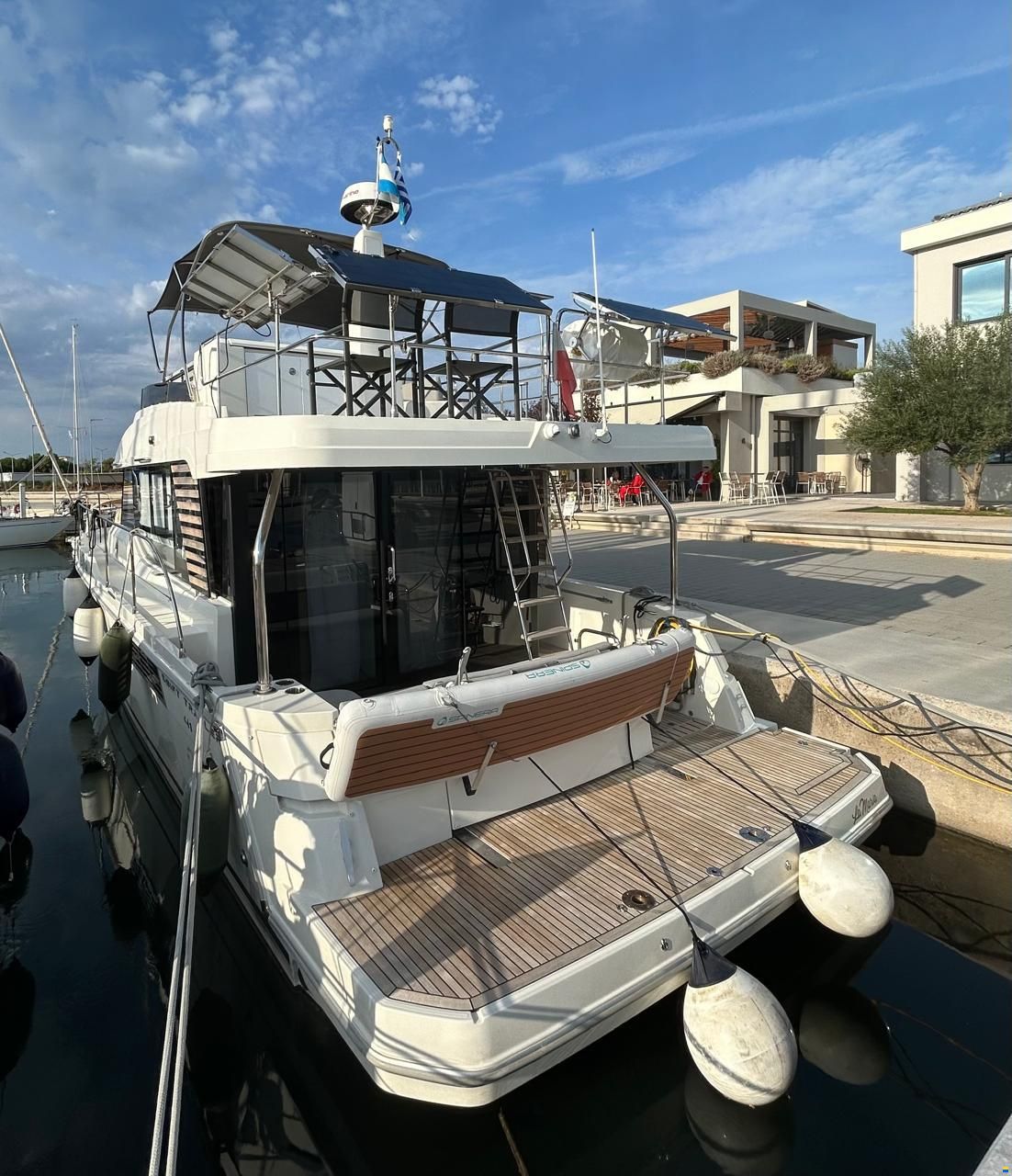 Beneteau Swift Trawler 41