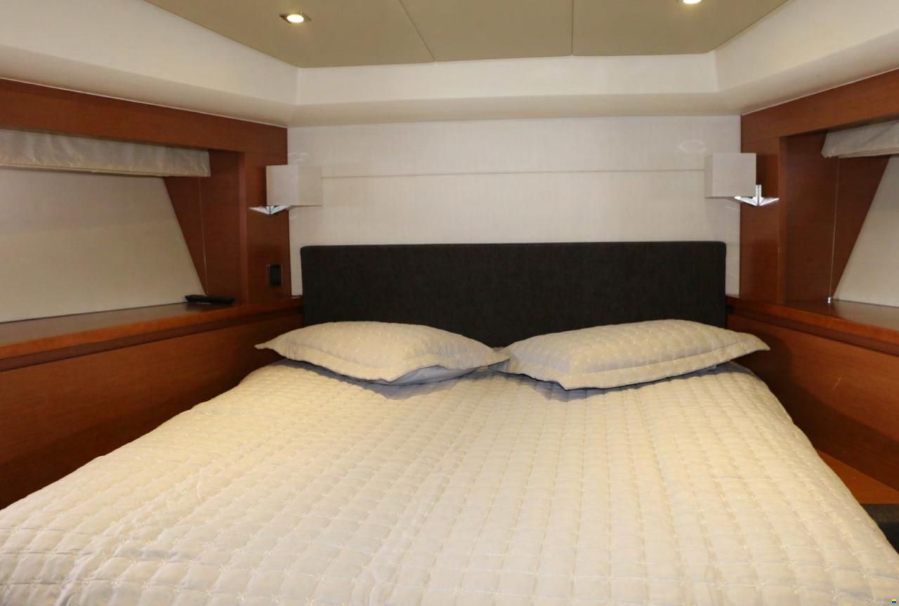 Prestige 550 FLY