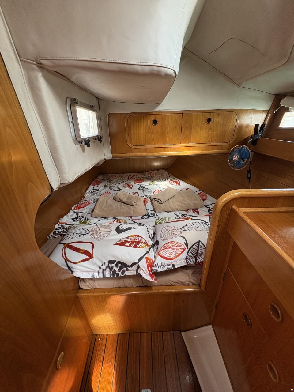 Beneteau Oceanis 390