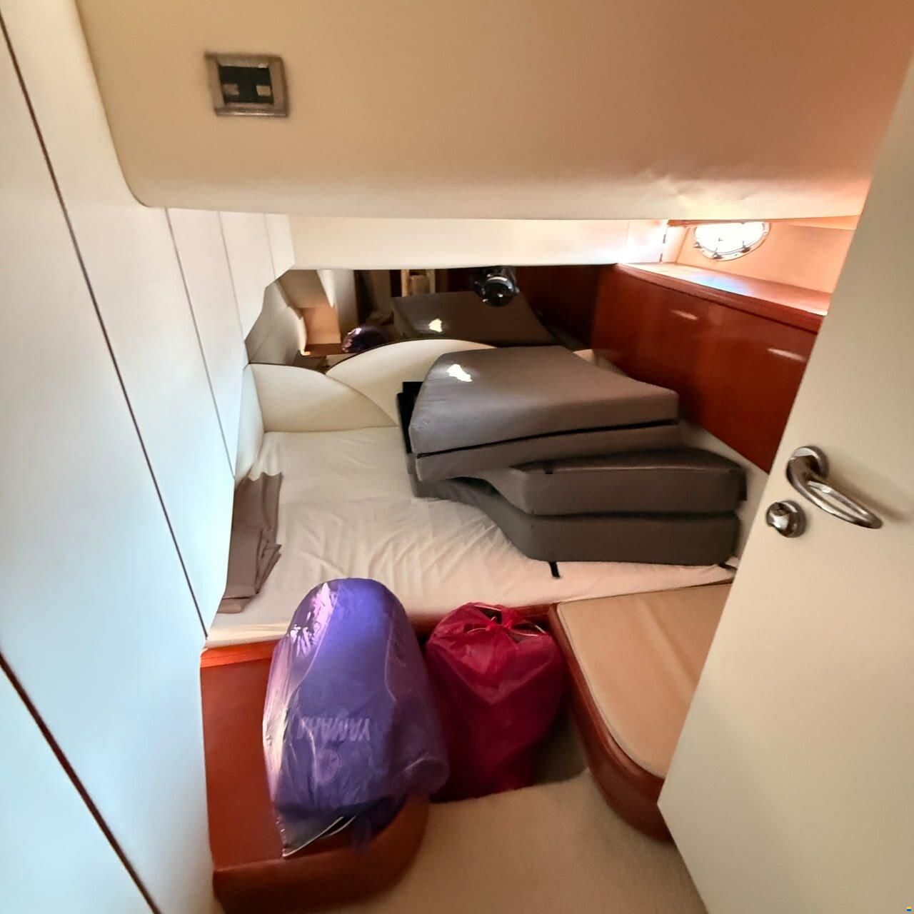 Fairline Squadron 55