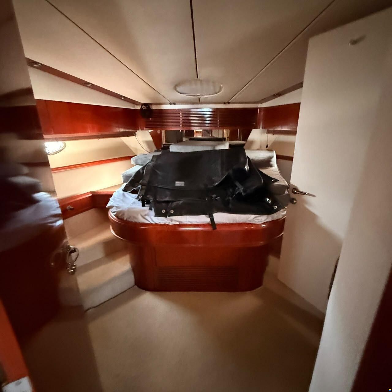 Fairline Squadron 55