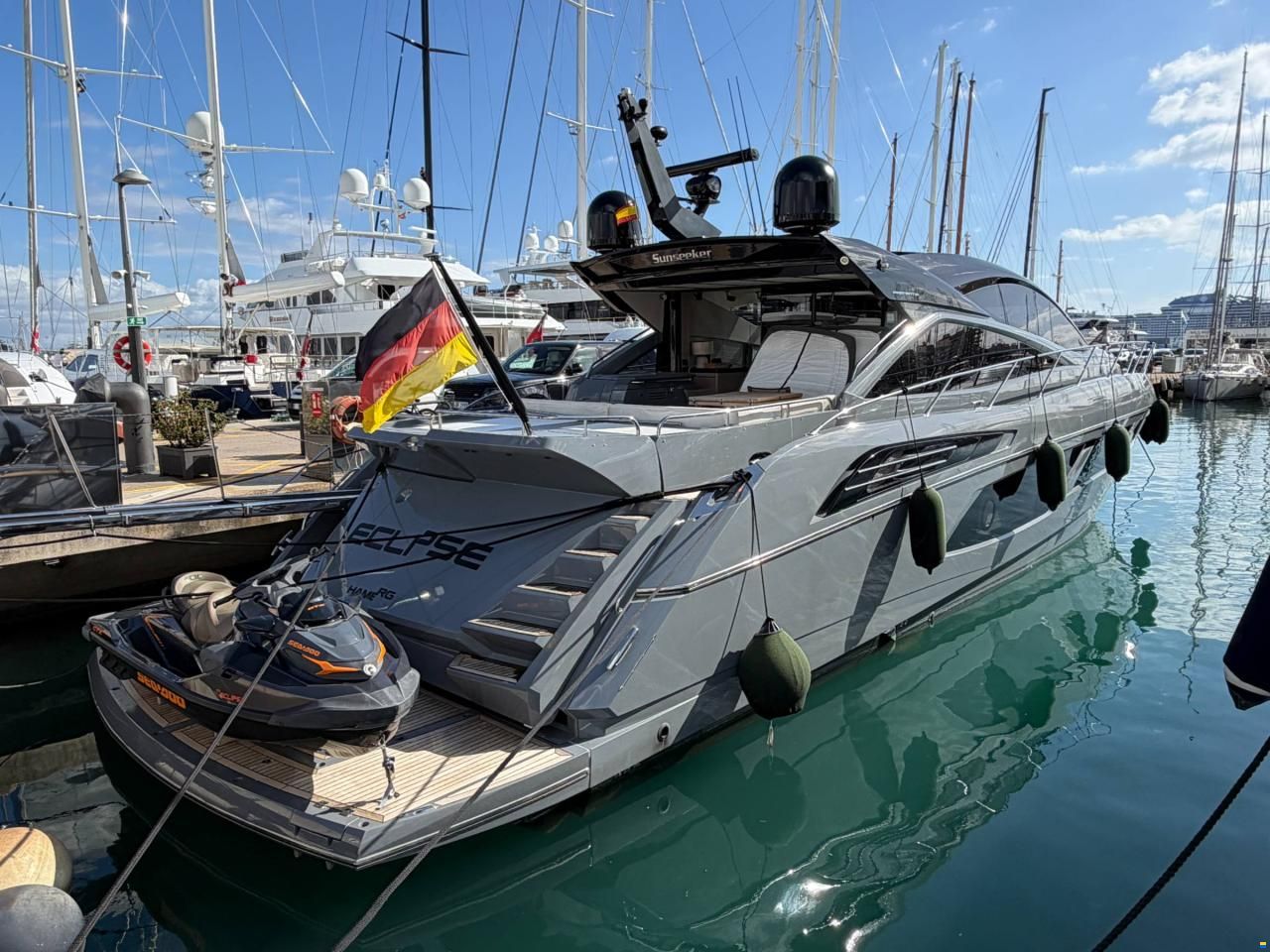Sunseeker Predator 68