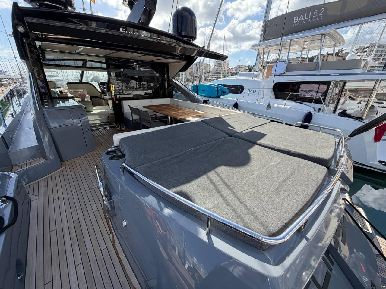 Sunseeker Predator 68